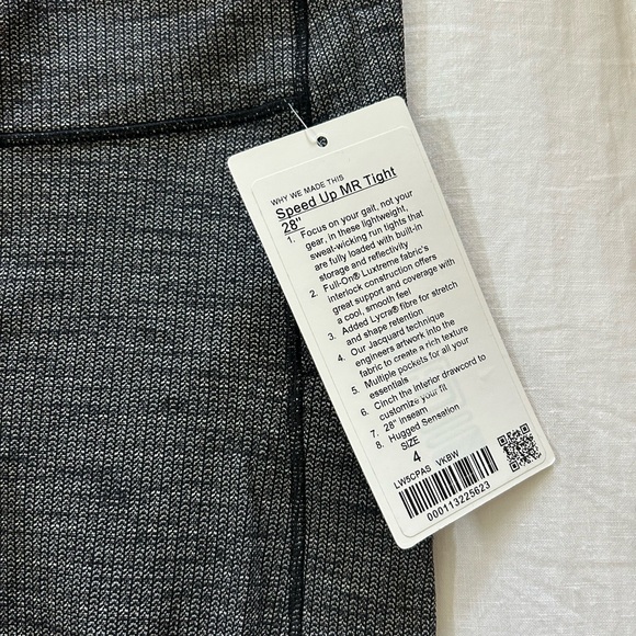 Lululemon Speed Up MR Tight 28”. - Picture 3 of 4